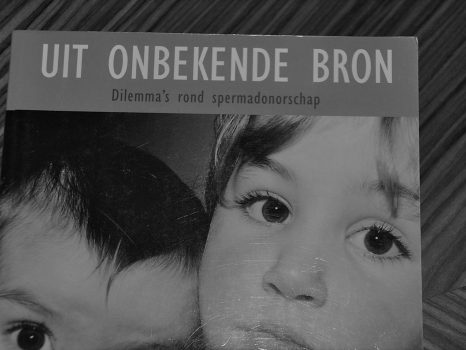 Boekentip: “Uit onbekende bron.” (Mart Roegholt)